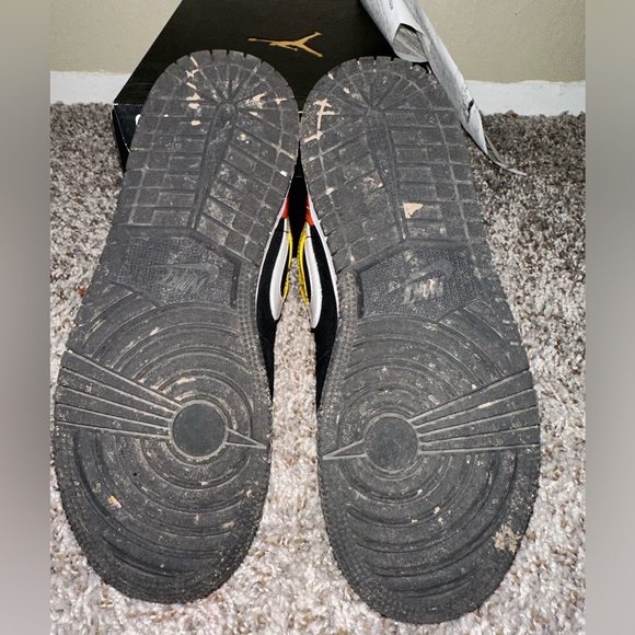 Orange/Yellow Air Jordan 1 Mid - Picture 5 of 9